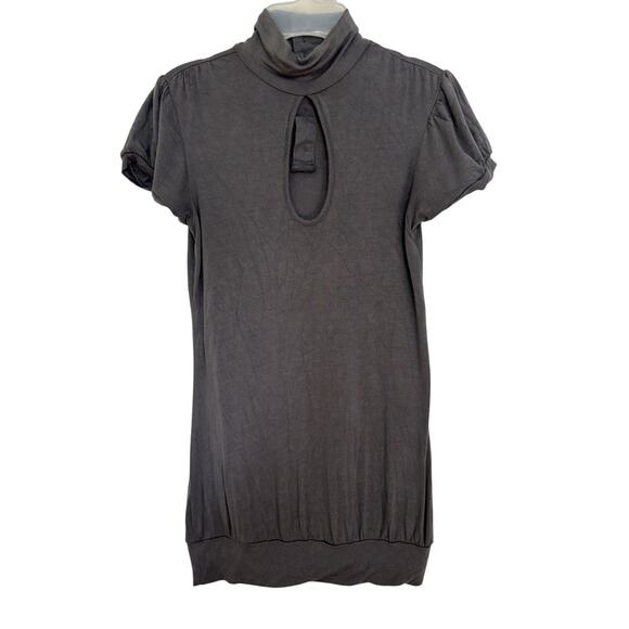 Y2K Charlotte Russe Top Size XS/Small Gray Short Sleeve Mock Neck Keyhole - Picture 1 of 5